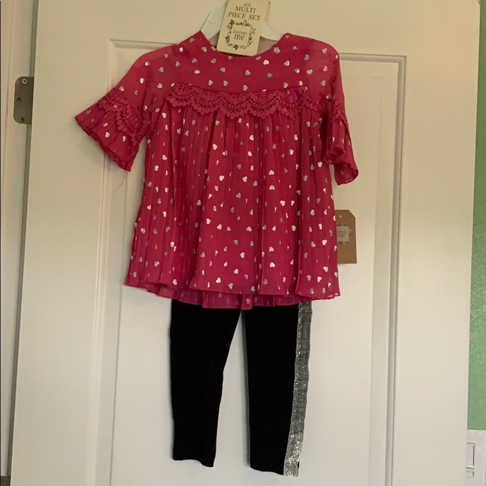 NWT forever me 2 piece outfit